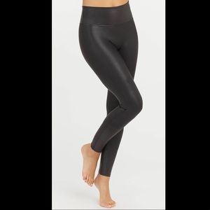 NWT SPANX FAUX LEATHER LEGGINGS